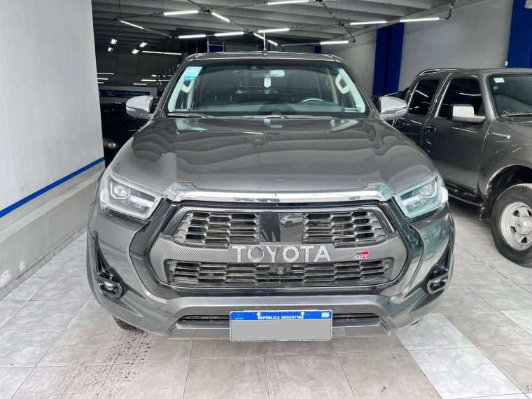 TOYOTA HILUX SRX 4X2 AUT