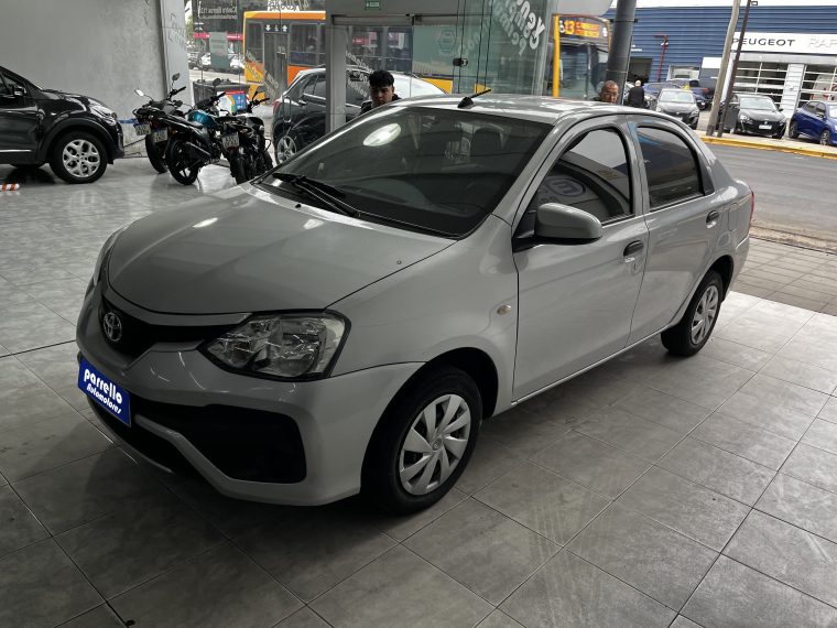 TOYOTA ETIOS X 4 PTAS