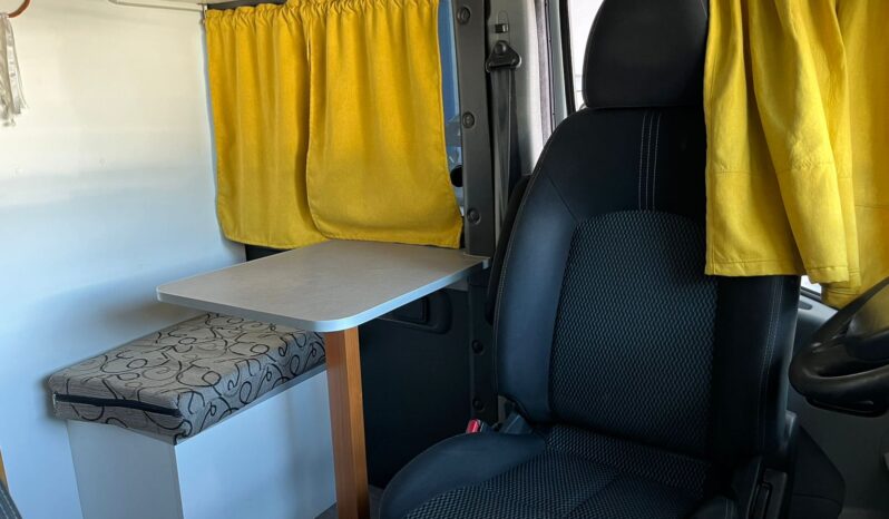 MotorHome Renault Master 2010 lleno