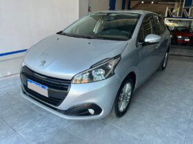 Peugeot 208 Allure 2019