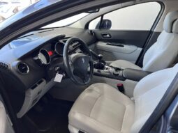 3008 Premium Plus 2012 lleno