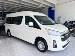 Toyota Hiace Commuter Aut 2025 13+1 lleno