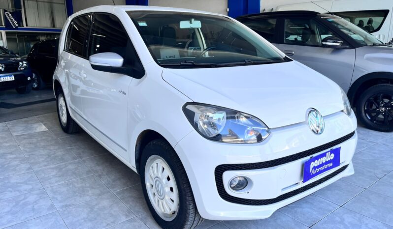 Volkswagen Up White 2015 lleno