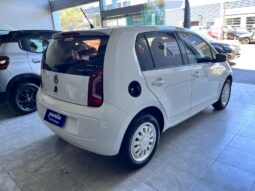Volkswagen Up White 2015 lleno