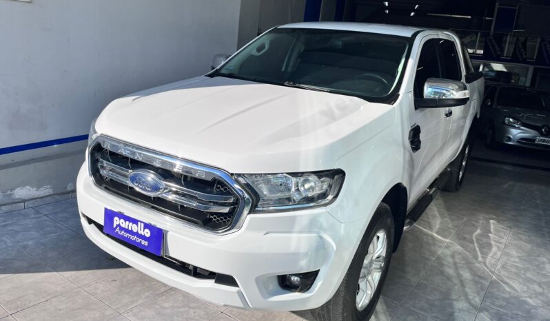 FORD RANGER XLT 2.5 2022 lleno