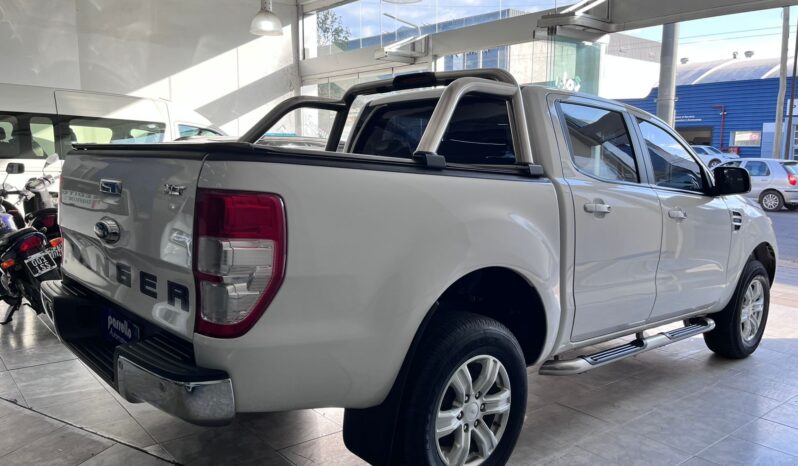 FORD RANGER XLT 2.5 2022 lleno