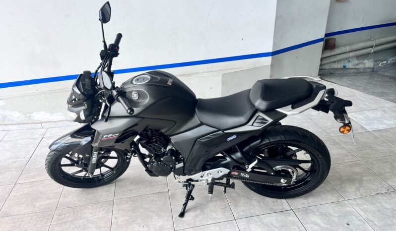 YAMAHA FZ 25 2023 250 CC lleno