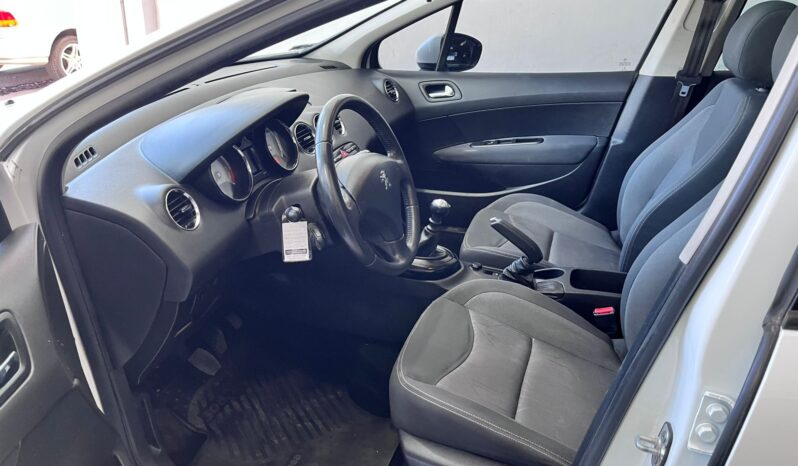 308 Allure Hdi 1.6 2017 lleno