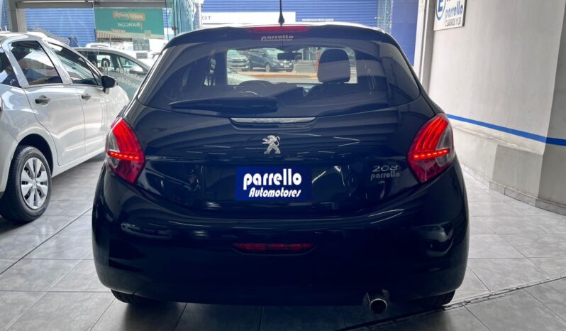 Peugeot 208 Allure Navegador 2014 lleno