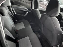 Peugeot 208 Allure Navegador 2014 lleno