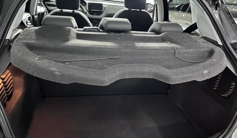 Peugeot 208 Allure Navegador 2014 lleno