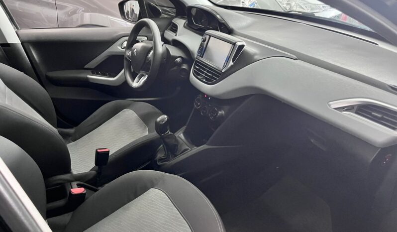 Peugeot 208 Allure Navegador 2014 lleno