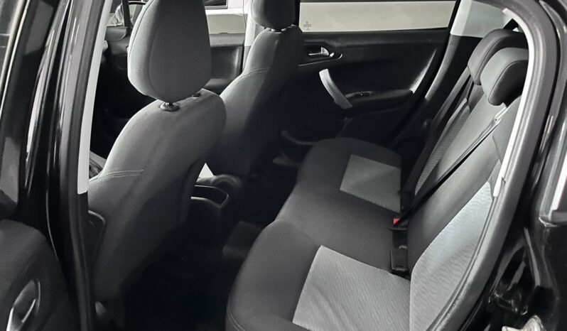 Peugeot 208 Allure Navegador 2014 lleno