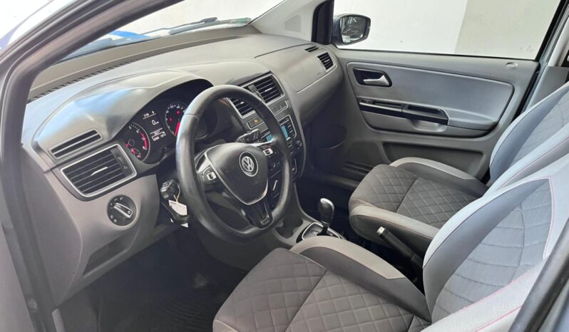 Suran I-Motion 2015 lleno