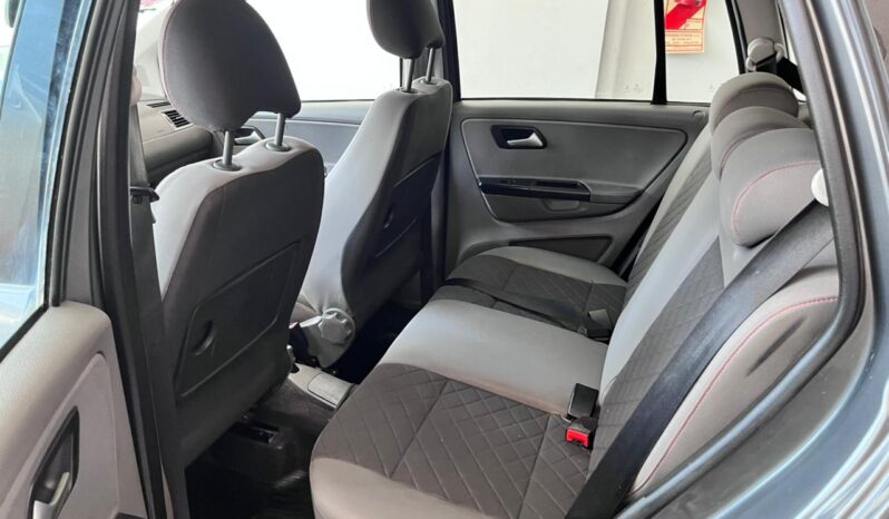 Suran I-Motion 2015 lleno