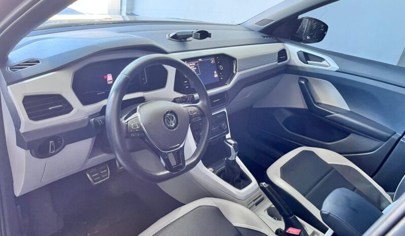 T-CROSS HIGHLINE AT 2019 lleno