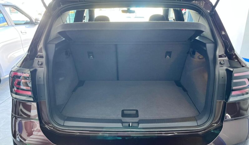 T-CROSS HIGHLINE AT 2019 lleno