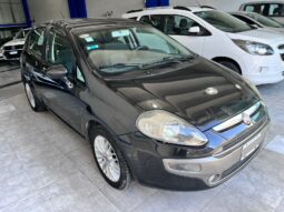 FIAT PUNTO ESSENSE GNC 2013 lleno