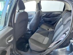 FIAT PUNTO ESSENSE GNC 2013 lleno