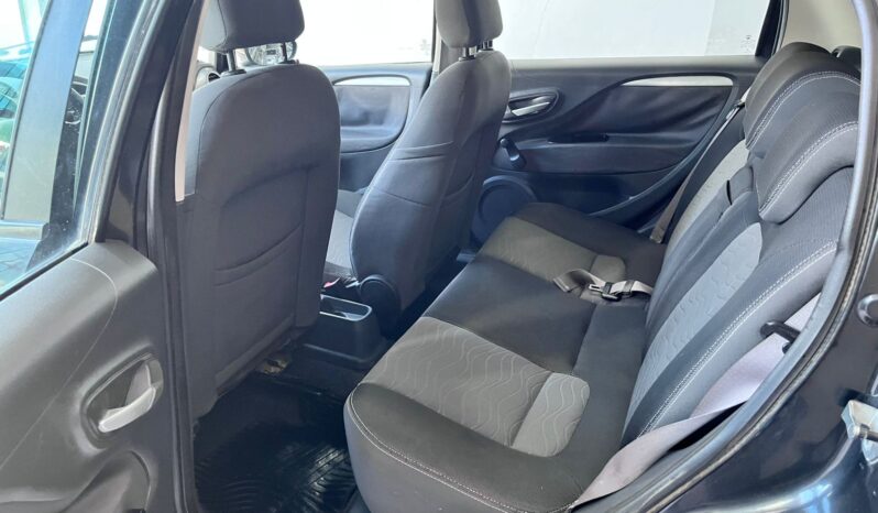 FIAT PUNTO ESSENSE GNC 2013 lleno