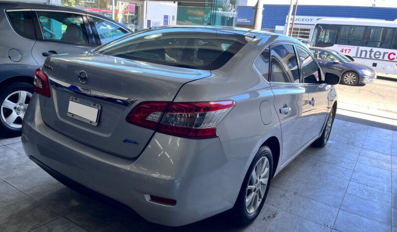 Sentra Advance 2015 lleno