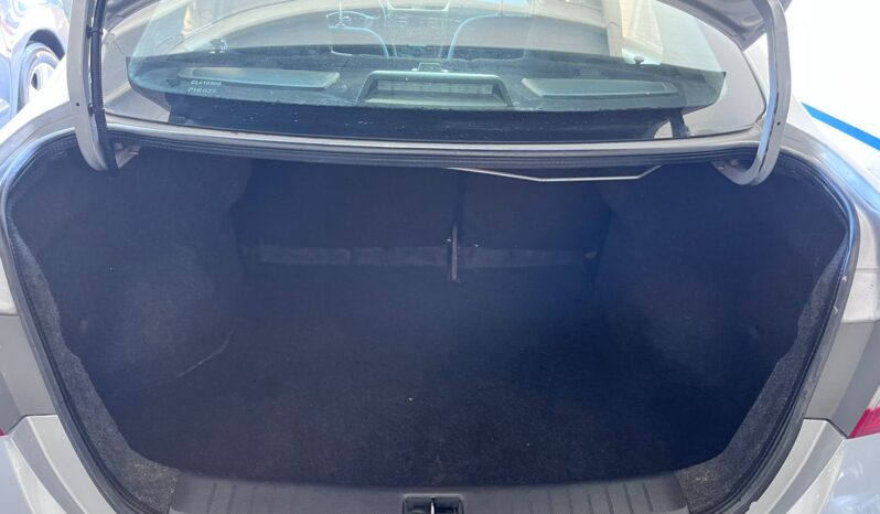 Sentra Advance 2015 lleno