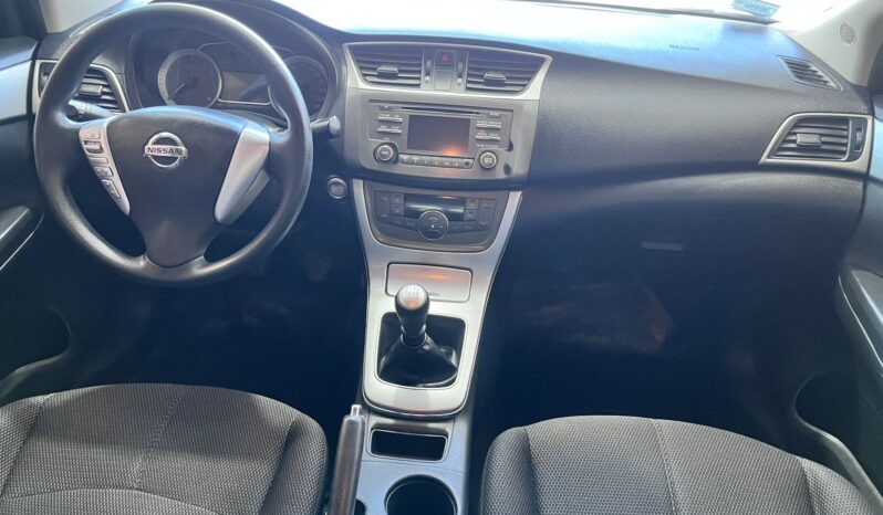 Sentra Advance 2015 lleno