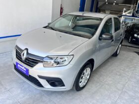 RENAULT LOGAN LIFE 2023