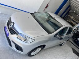 RENAULT LOGAN LIFE 2023 lleno