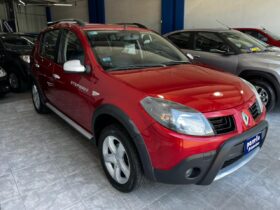 SANDERO STEPWAY LUXE 2011