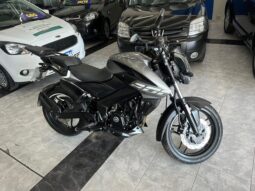 ROUSER 200 NS 2023 lleno