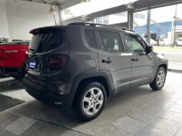 RENEGADE SPORT 1.8 AT 2025 lleno