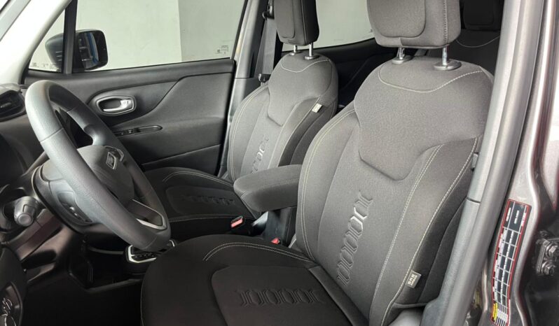 RENEGADE SPORT 1.8 AT 2025 lleno