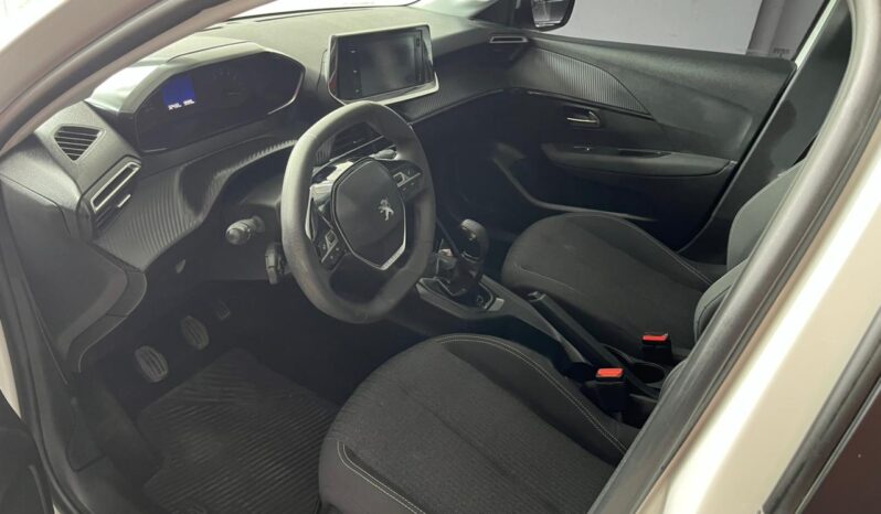 208 Active 2021 lleno