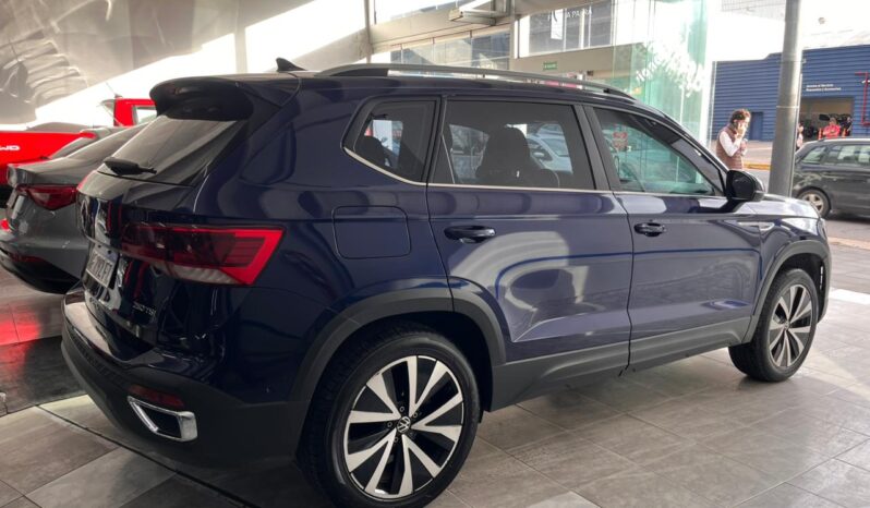 TAOS HIGHLINE 250 TSI AT 2023 lleno