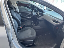 Peugeot 208 Active 1.5 2016 lleno